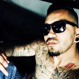 Meet your Posher, Eduardo a